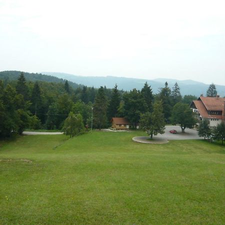 Polzevo Hotel Visnja Gora Exterior photo